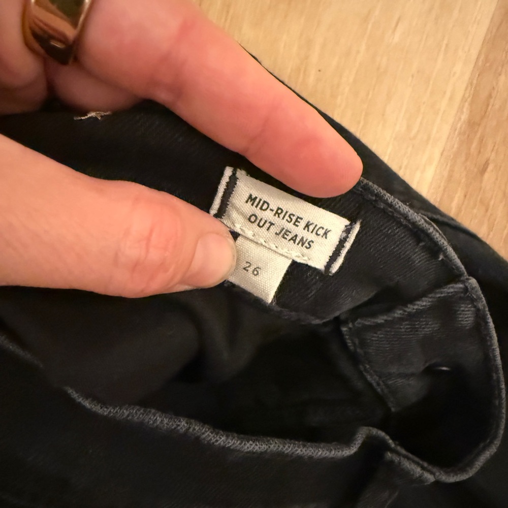 Madewell mid-rise kick out Black Flare Women's Jeans - Picture 4 of 6